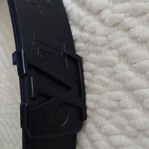 LV black belt 42/105cm